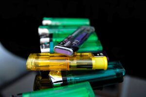 ボトルの軽量交換はどのように行うべきですか？