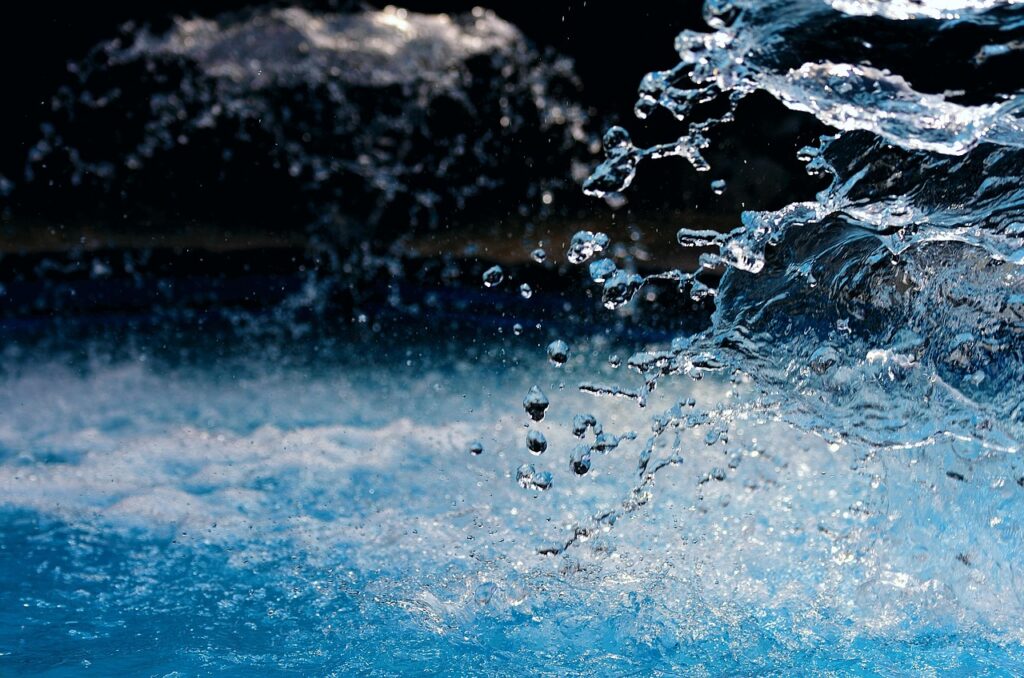ウォーターサーバーの水代は高い？その理由と節約方法を徹底解説！